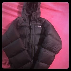 Women’s North Face XS Puffer Coat 550